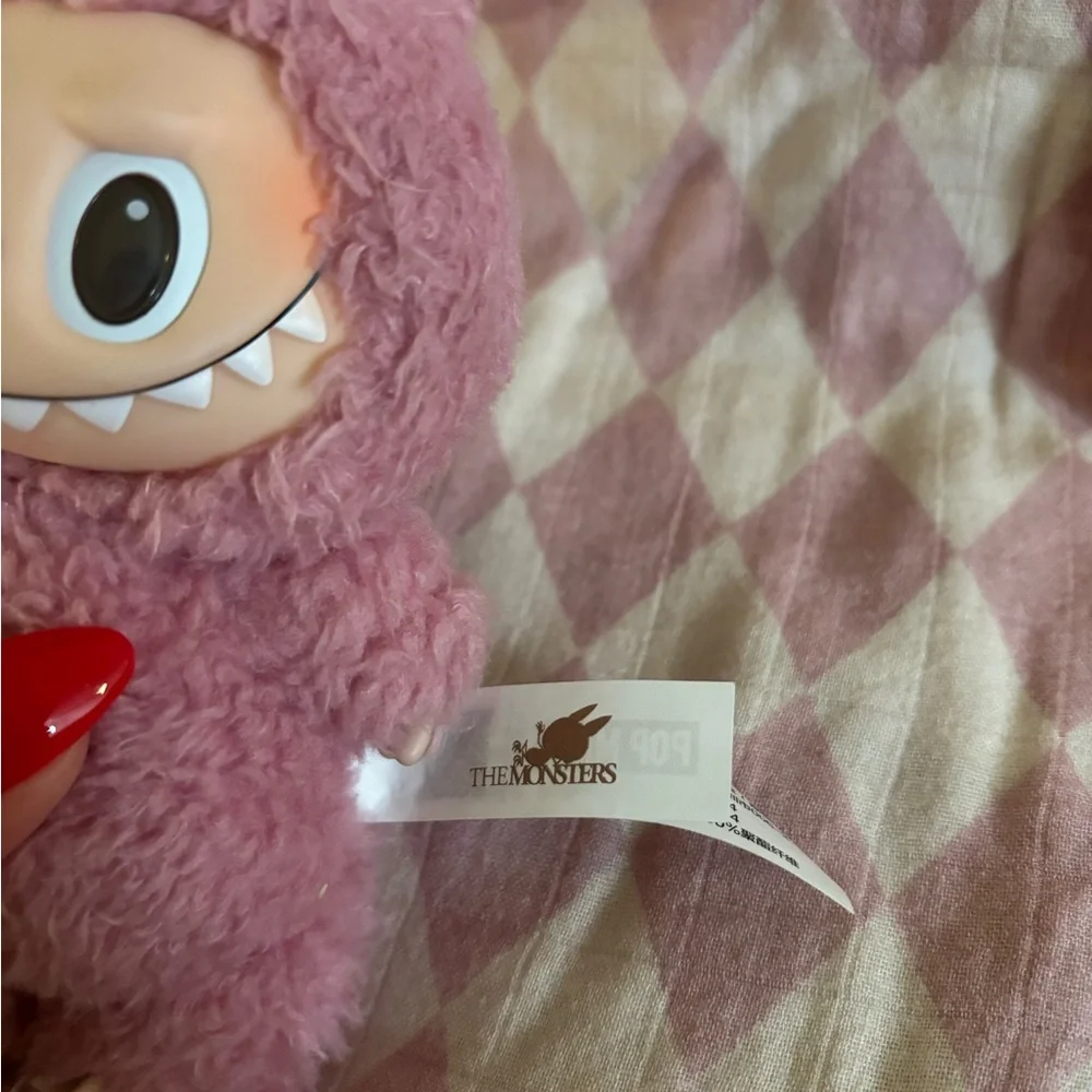 Authentic Labubu Macaron Lychee Berry - Picture 3 of 5